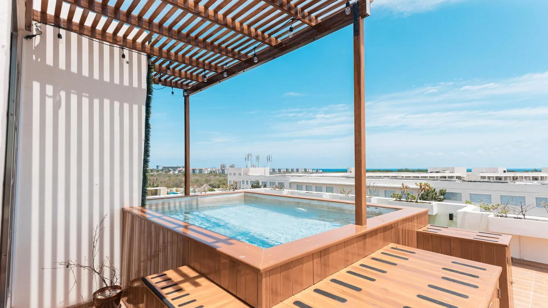 Apartment Stunning Ph 4Bd W/Rooftop Jacuzzi 5Th Av Playa del Carmen